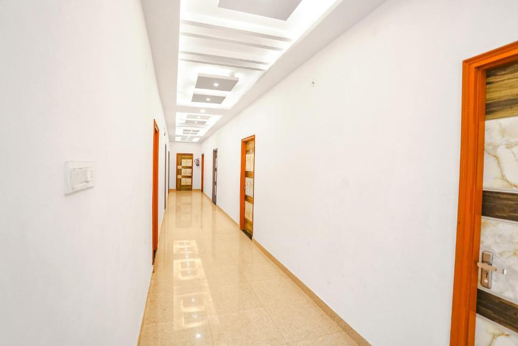 Канпур: Fabhotel Ks Grand