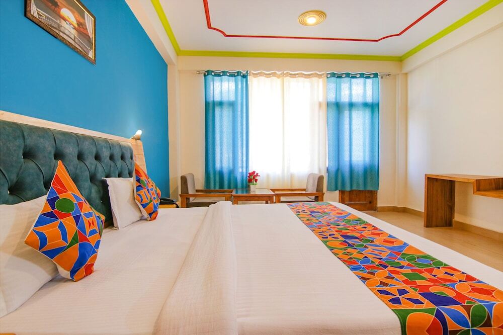 Манали: Fabhotel Hillside View