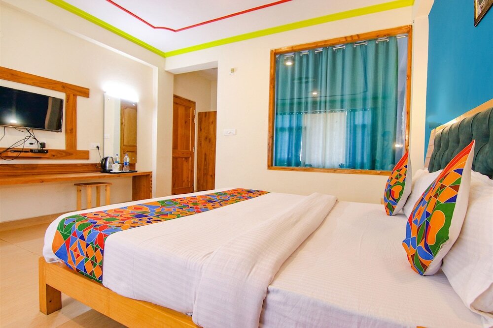Манали: Fabhotel Hillside View