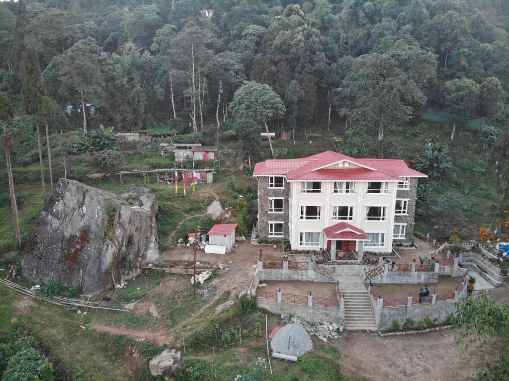 Наябазар: Tinchuley Ratna Vajra Vatika Resort