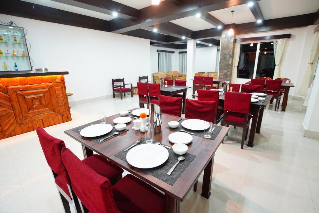 Наябазар: Tinchuley Ratna Vajra Vatika Resort
