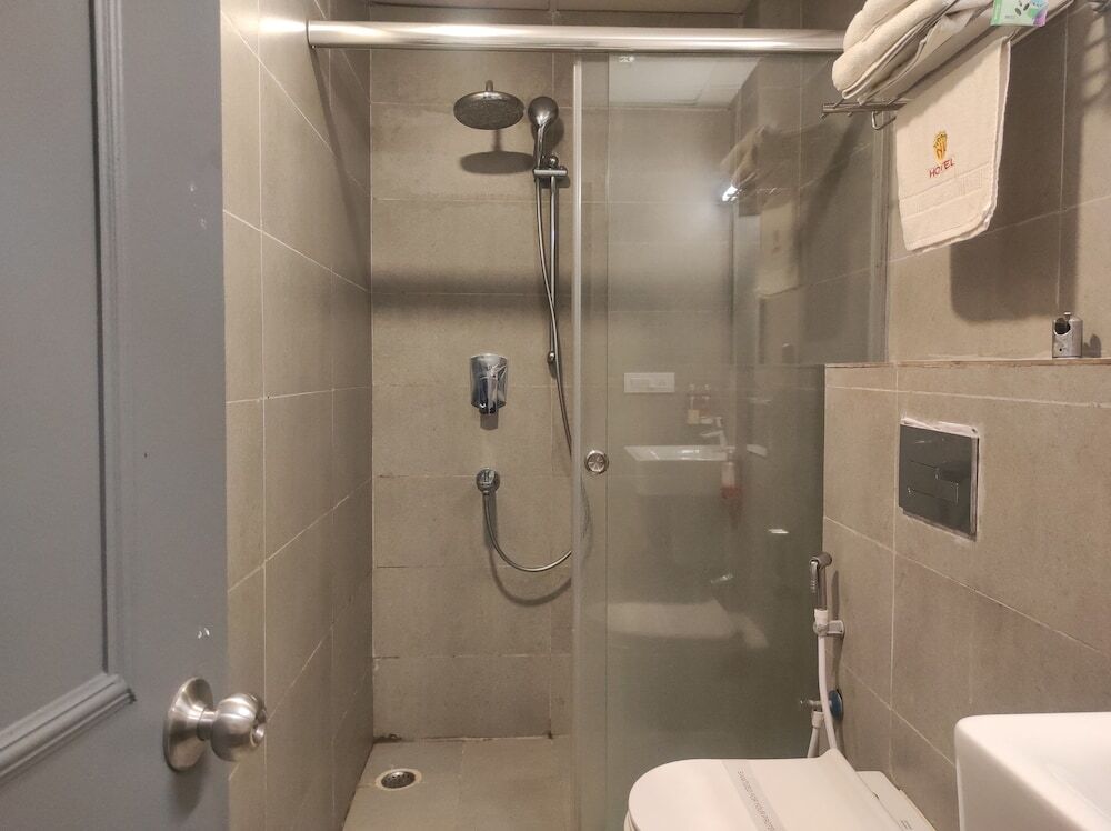 Гувахати: NK Hotel - Guwahati