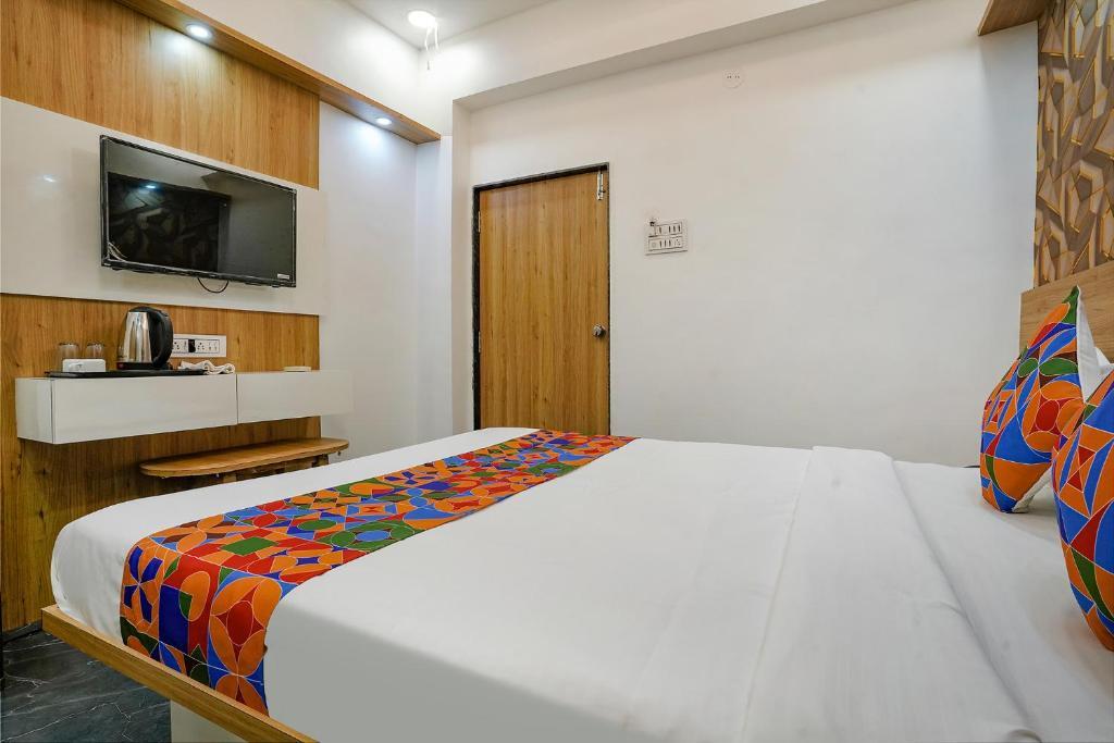 Пуна: Fabhotel Galaxy Stay