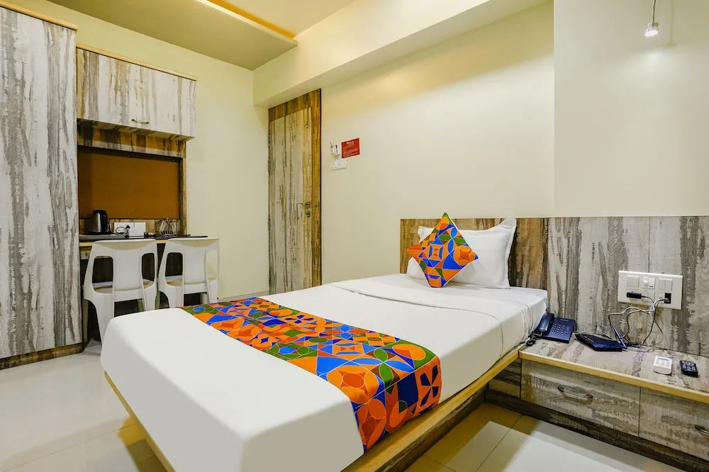Пуна: Fabhotel Happy Homely Stay