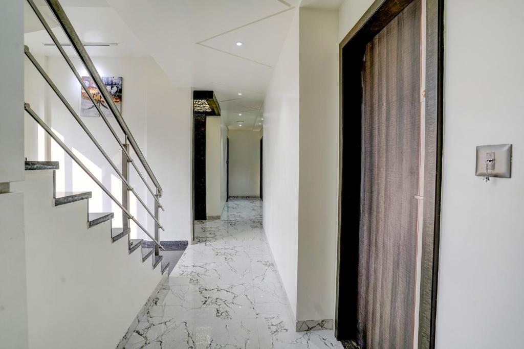 Пимпри-Чинчвад: Fabhotel Poona Royal