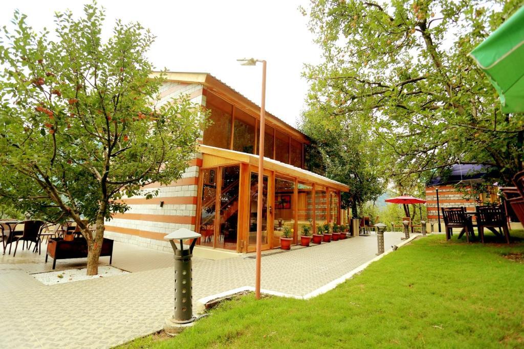 Манали: Amara Resorts Manali