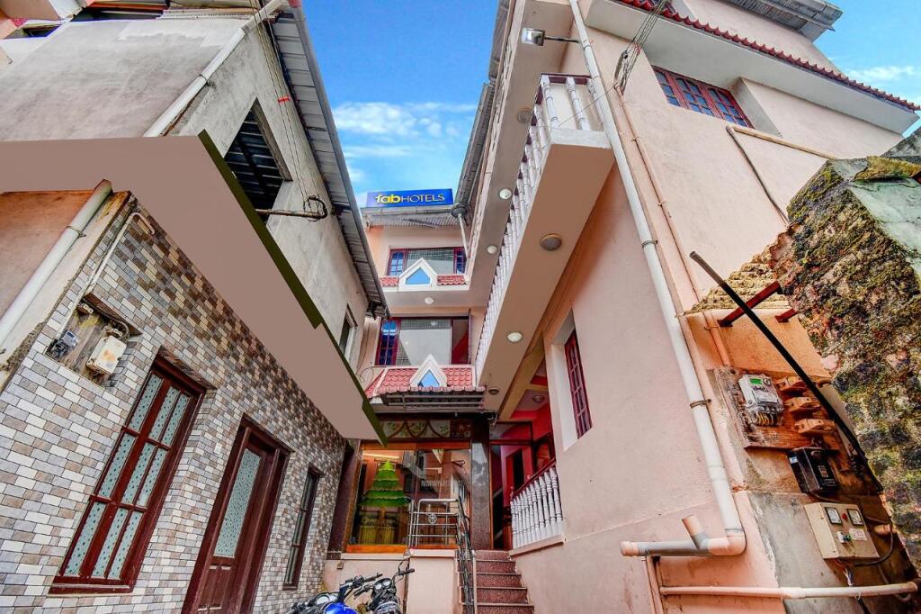 Кодайканал: FabHotel KS Thayagam Residency