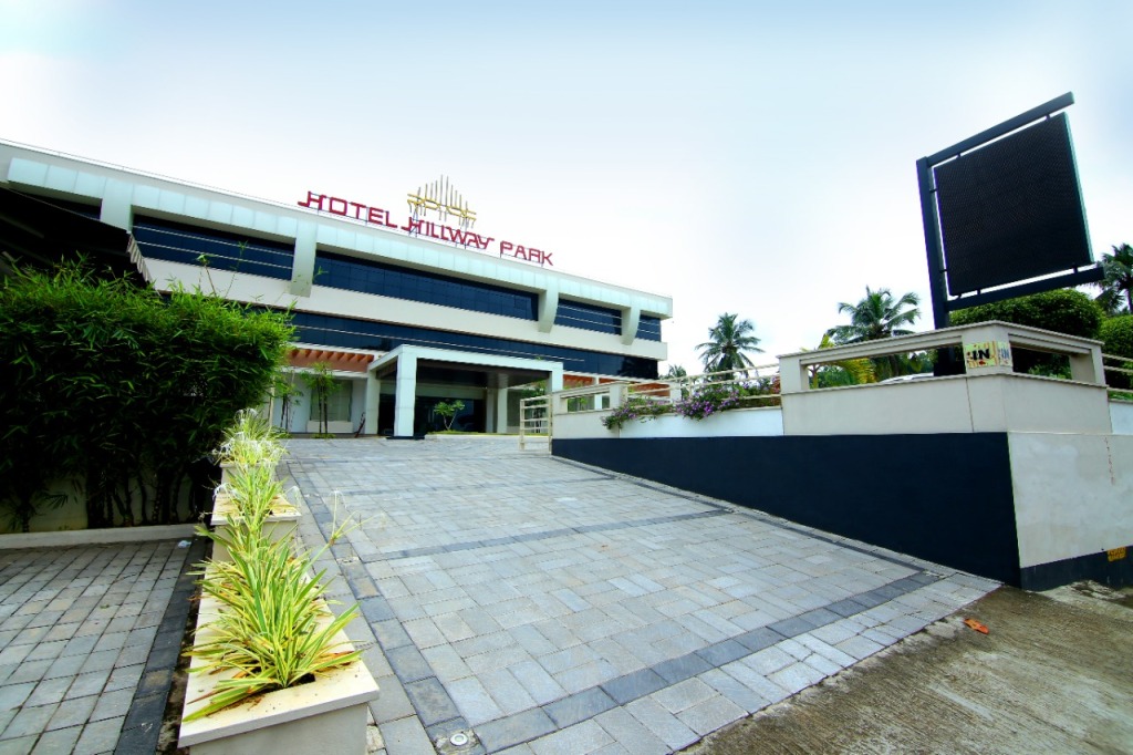 Чирайнкижу: Hotel Hillway Park