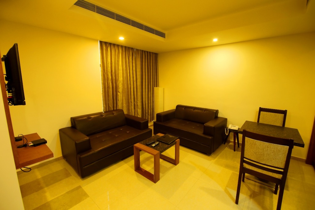 Чирайнкижу: Hotel Hillway Park