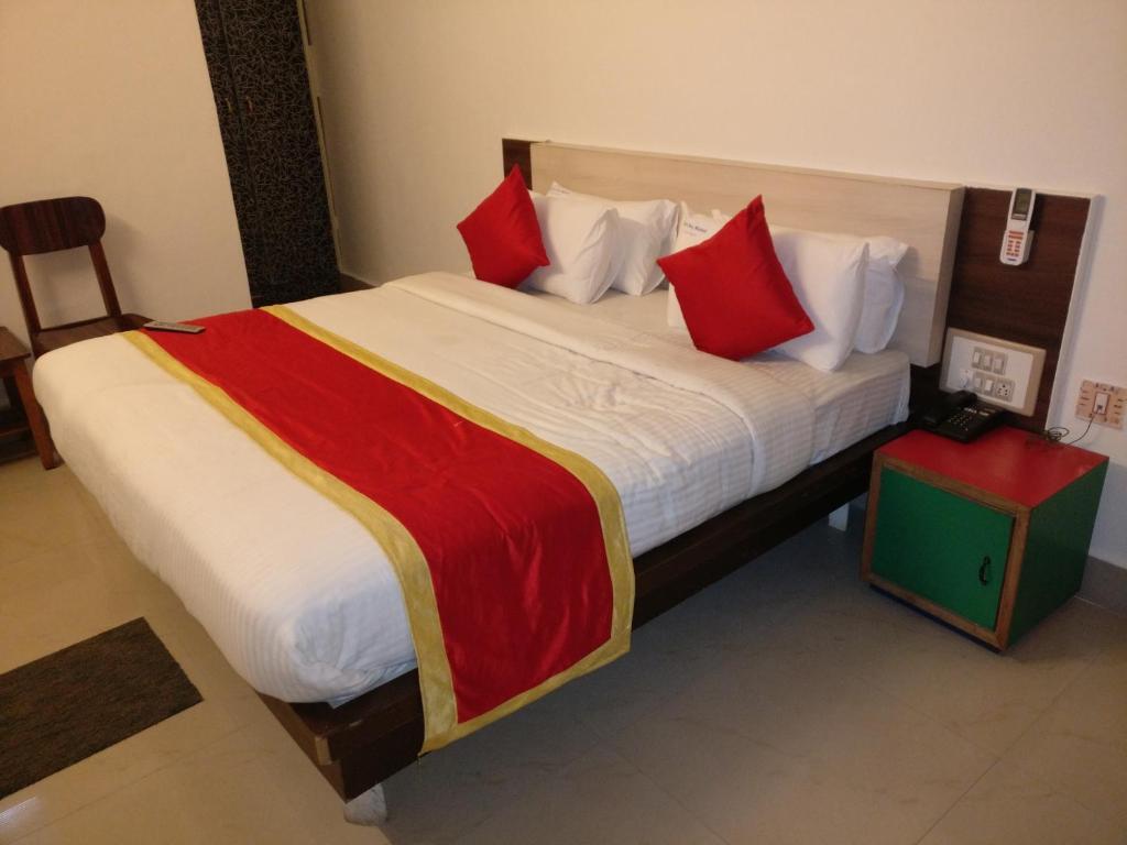 Шиккамагалуру: Hotel Raj Mahal