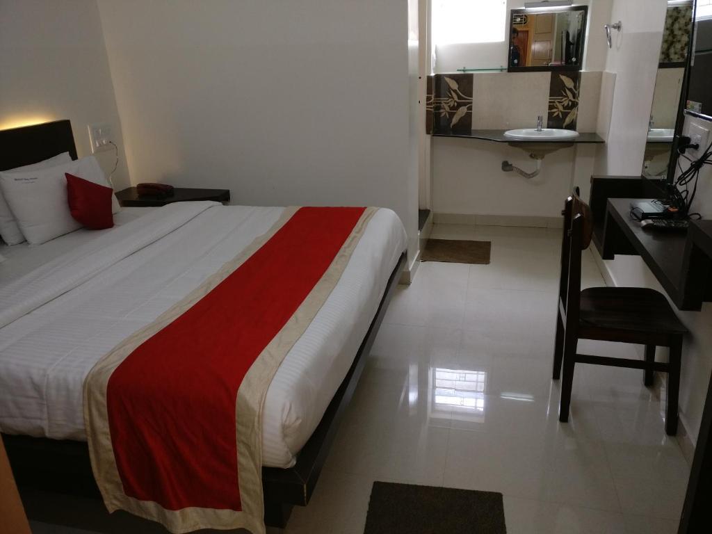 Шиккамагалуру: Hotel Raj Mahal