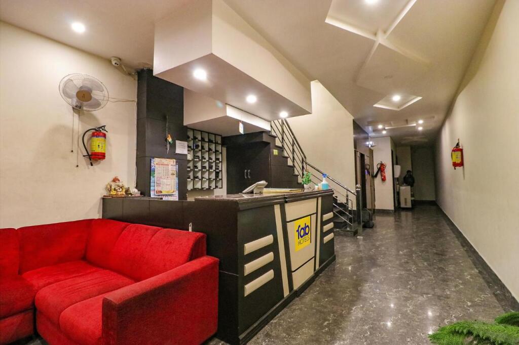 Харидвар: FabHotel AGK