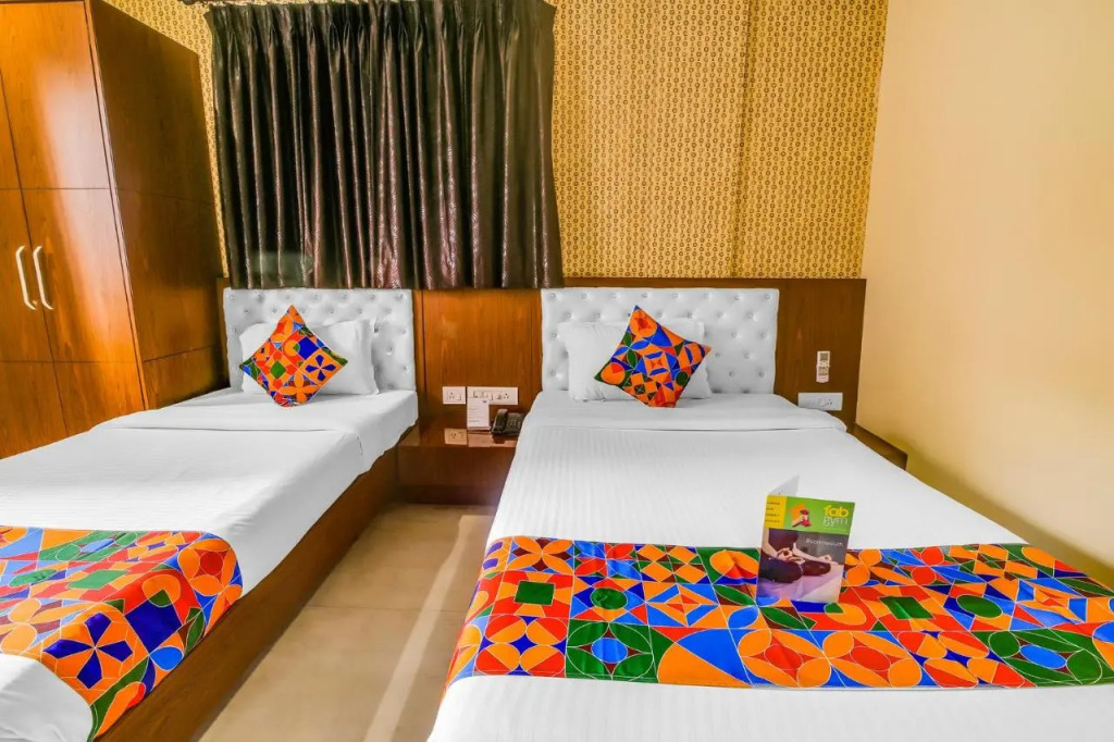 Колката: Fabhotel Luxor