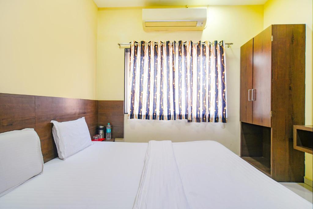 Удджайн: FabHotel Satyug Jaisinghpura
