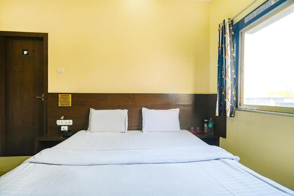 Удджайн: FabHotel Satyug Jaisinghpura