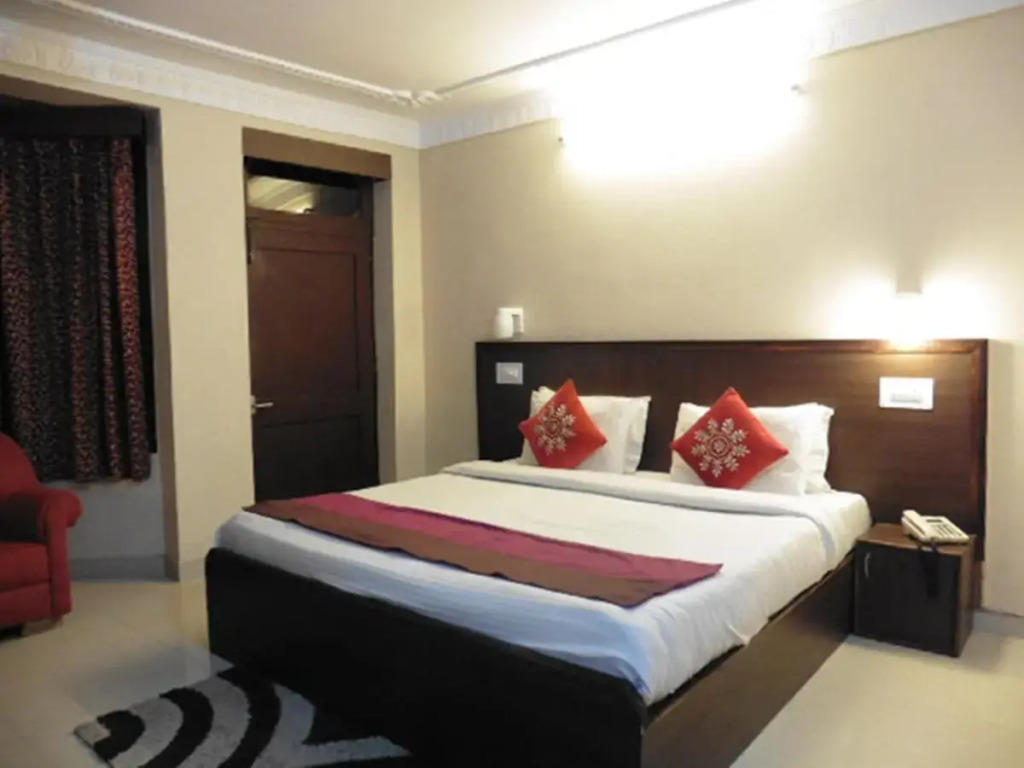 Чамба: City Light Hotel