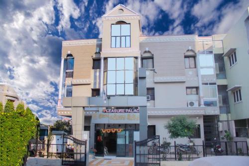 Индаур: Hotel Pleasure Palace