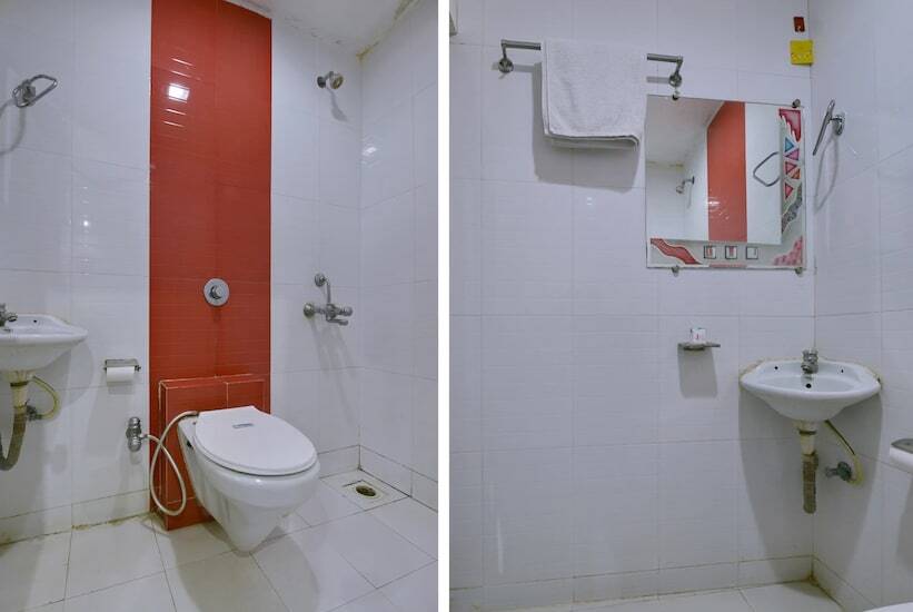 Индаур: Shri Nivas Hotel
