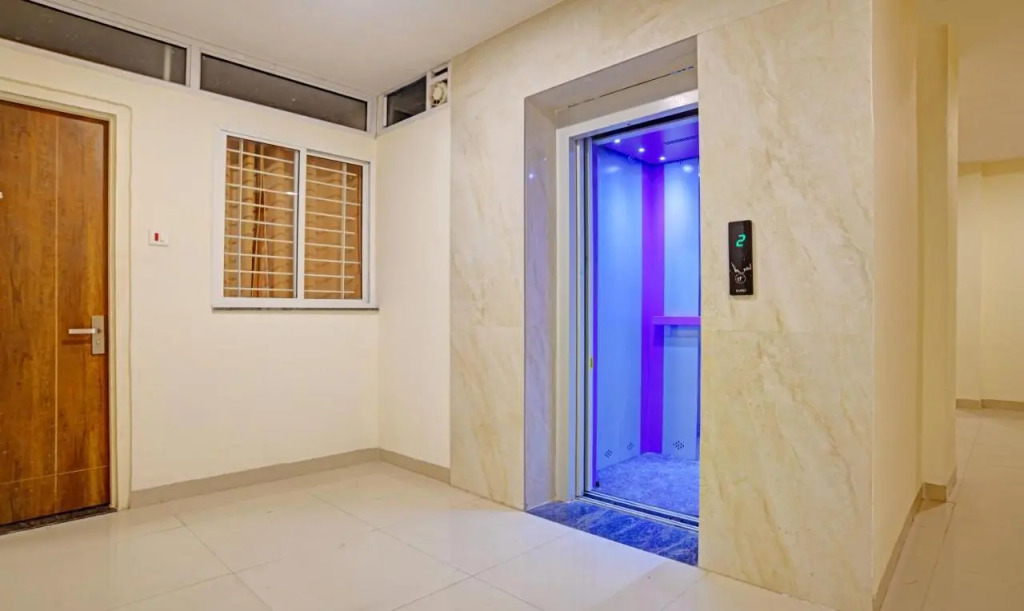 Индаур: Treebo Royal Empire Indore