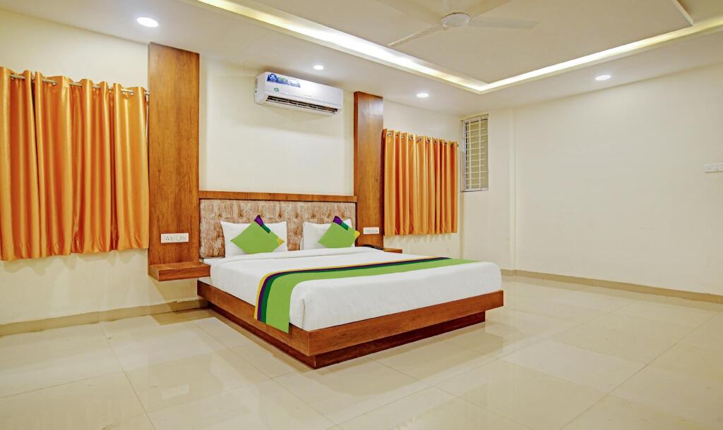 Индаур: Treebo Royal Empire Indore