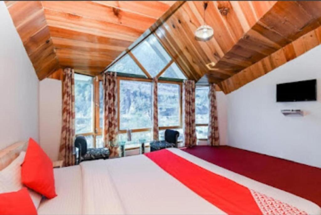 Манали: Hotel Sun N Snow Manali