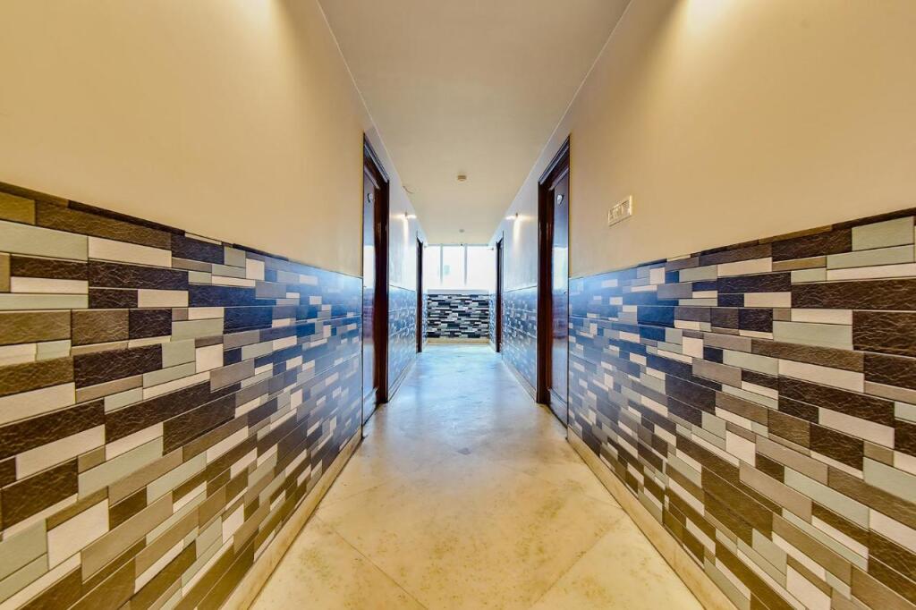Джайпур: FabHotel Shekhawati Palace