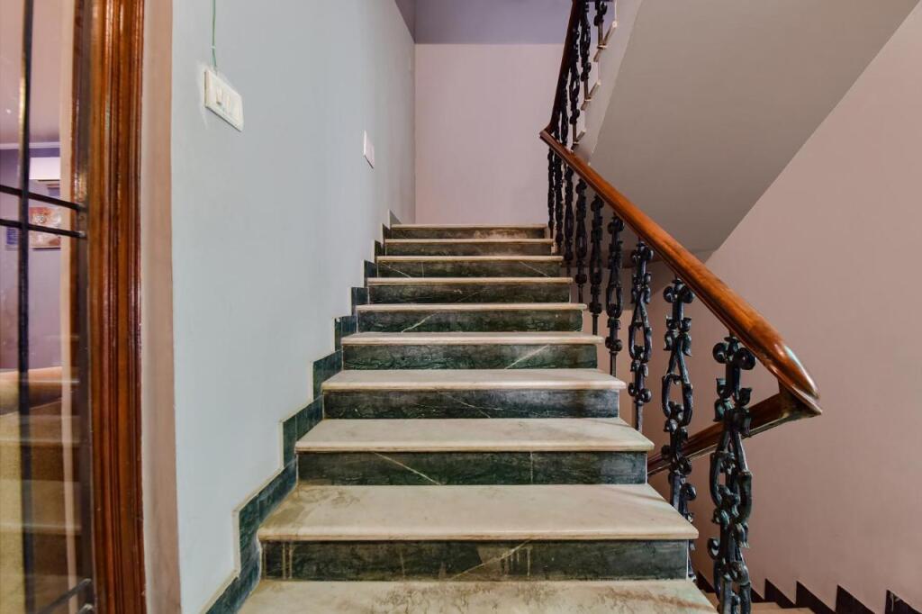 Джайпур: FabHotel Shekhawati Palace