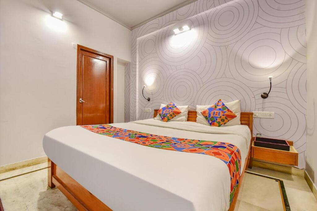 Джайпур: FabHotel Shekhawati Palace