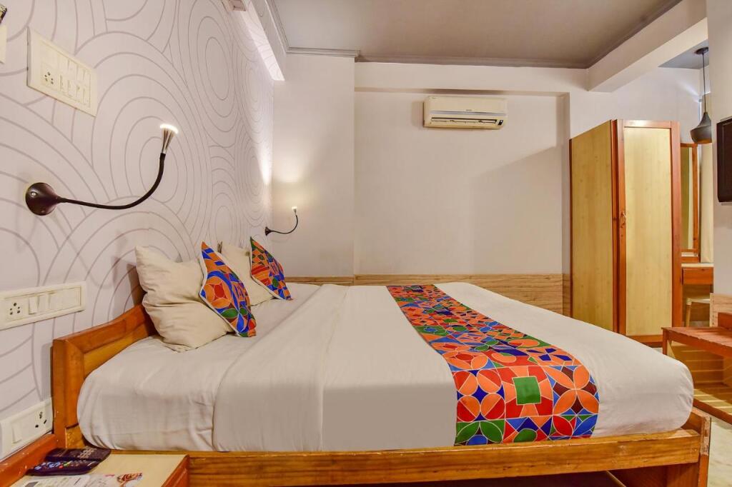 Джайпур: FabHotel Shekhawati Palace