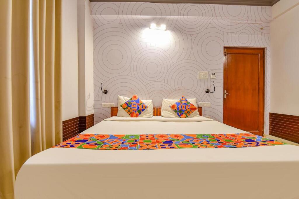 Джайпур: FabHotel Shekhawati Palace