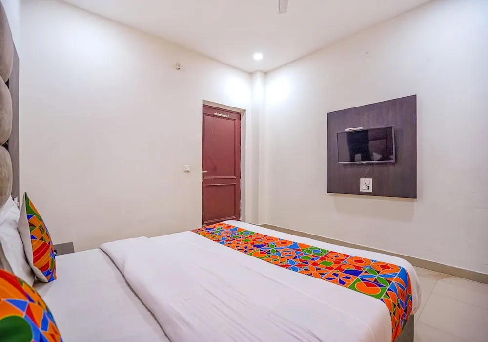 Джаландхар: Fabhotel Grand Inn