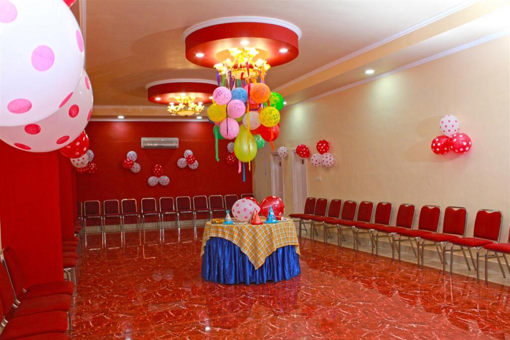 Сукха: Hotel Shikhar & Restaurant