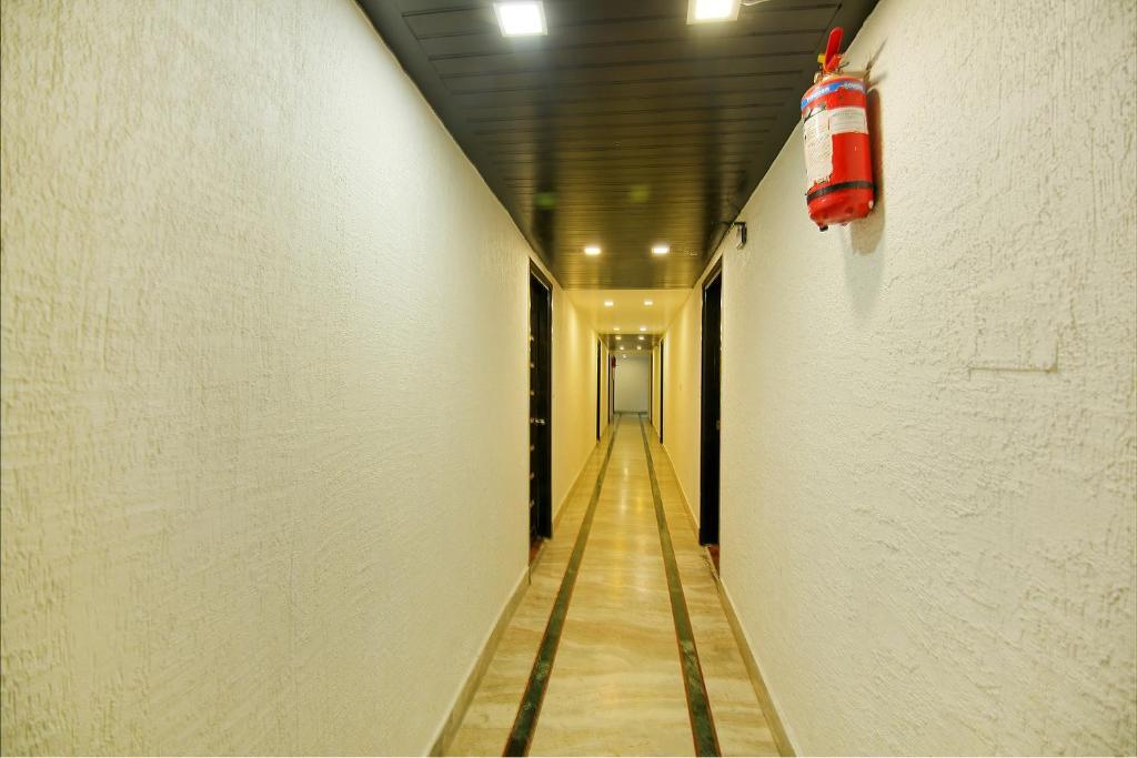 Массури: Fabhotel Dwaper
