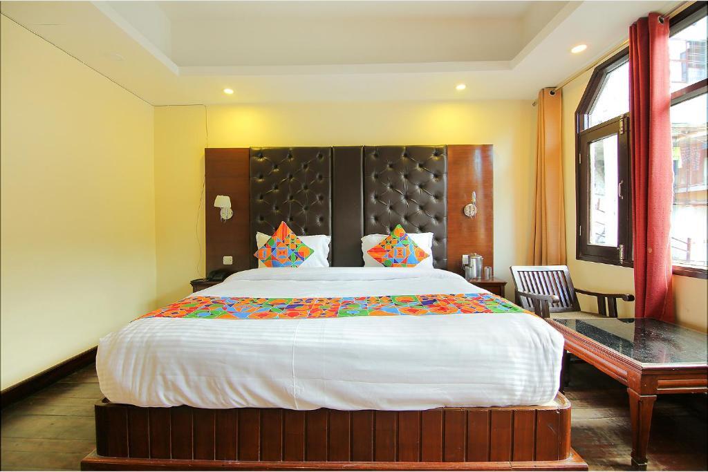 Массури: Fabhotel Dwaper