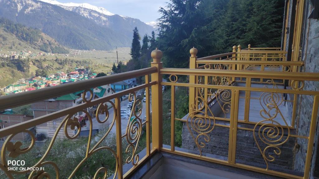 Манали: Hotel the moksha valley