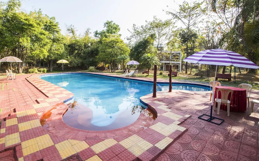 Баихар: Jungle King Resort