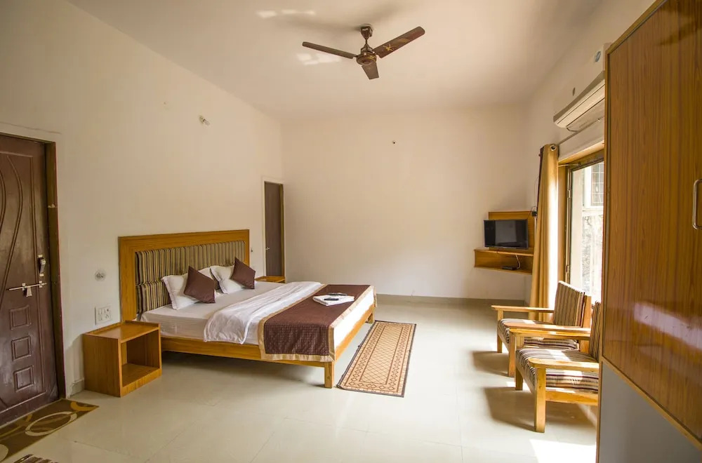 Баихар: Jungle King Resort