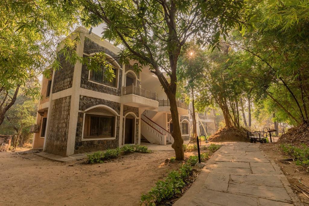 Баихар: Jungle King Resort
