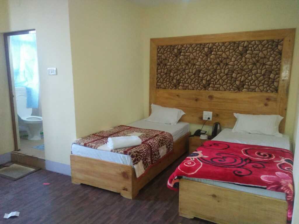 Шиллонг: City Palace Inn Shilong