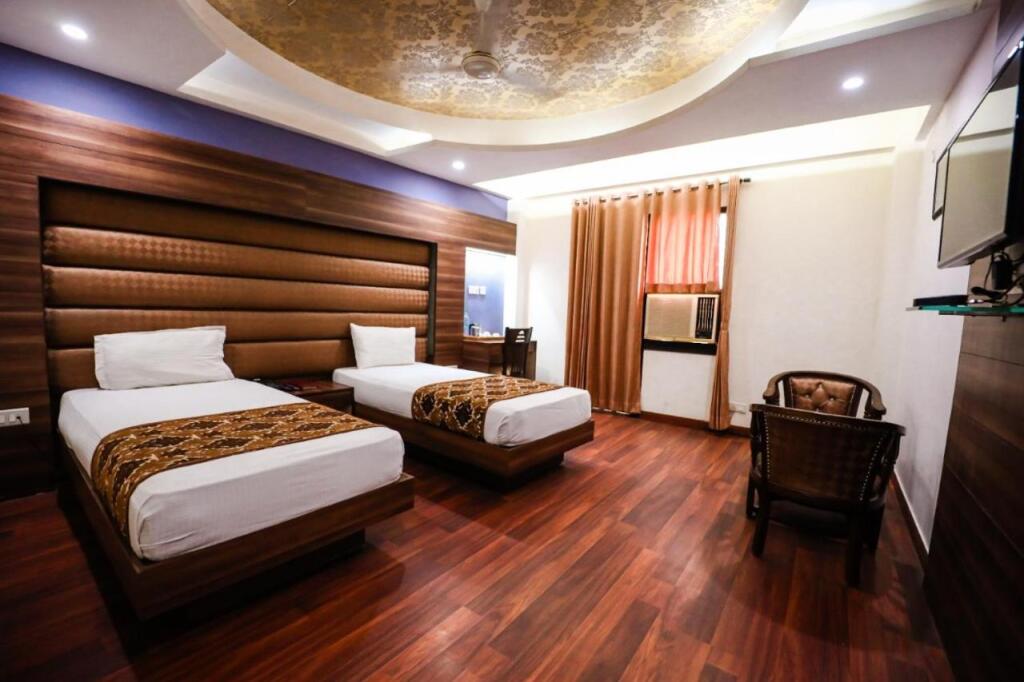 Канпур: Homansh Galaxy Hotel