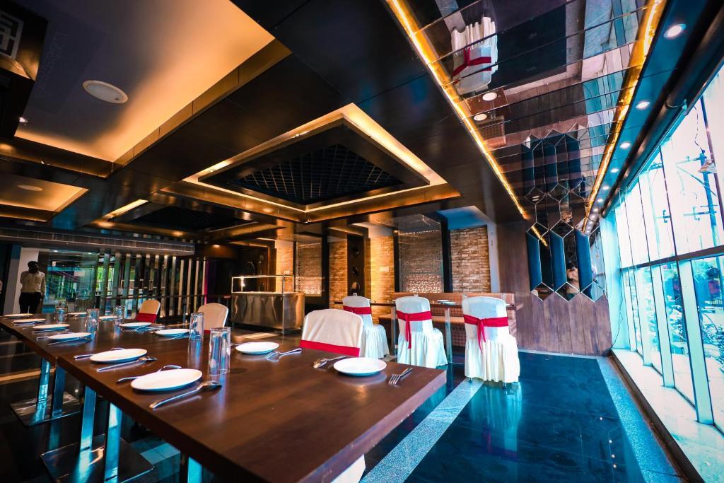 Канпур: Homansh Galaxy Hotel