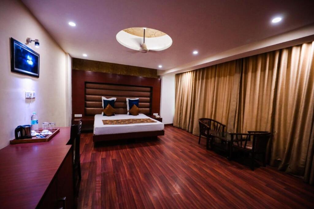 Канпур: Homansh Galaxy Hotel