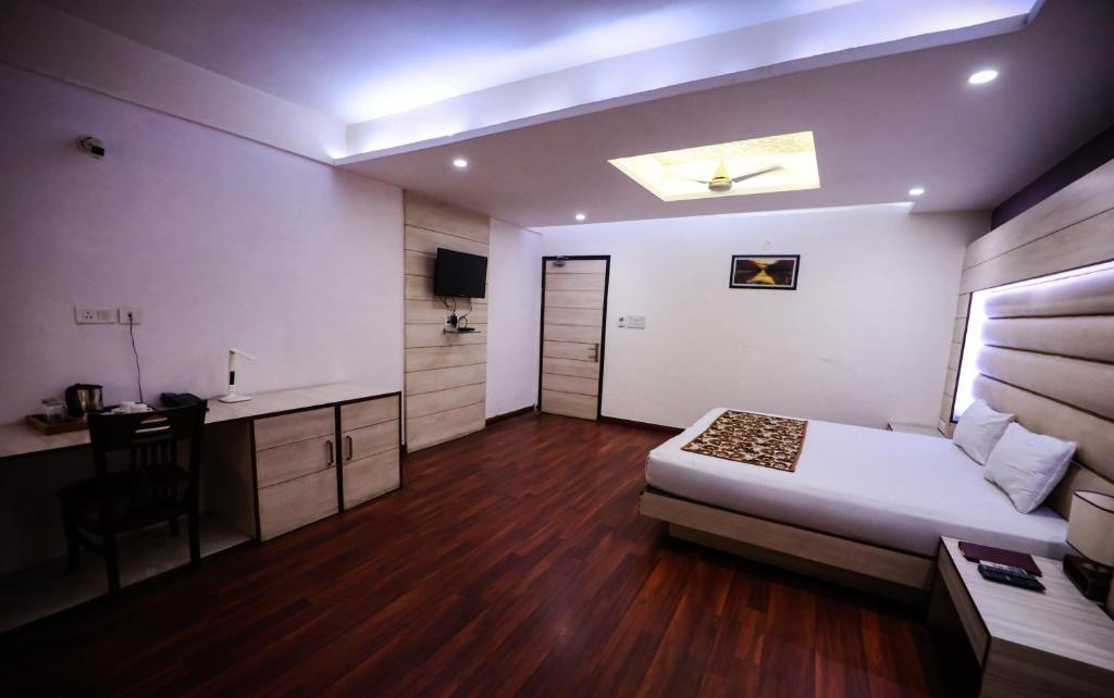 Канпур: Homansh Galaxy Hotel