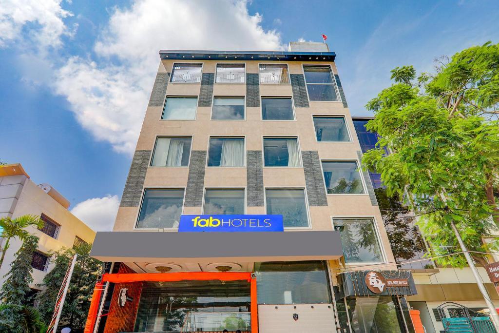 Канпур: Hotel Shree Dev Villa