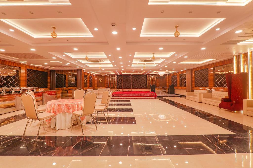 Канпур: Hotel Shree Dev Villa