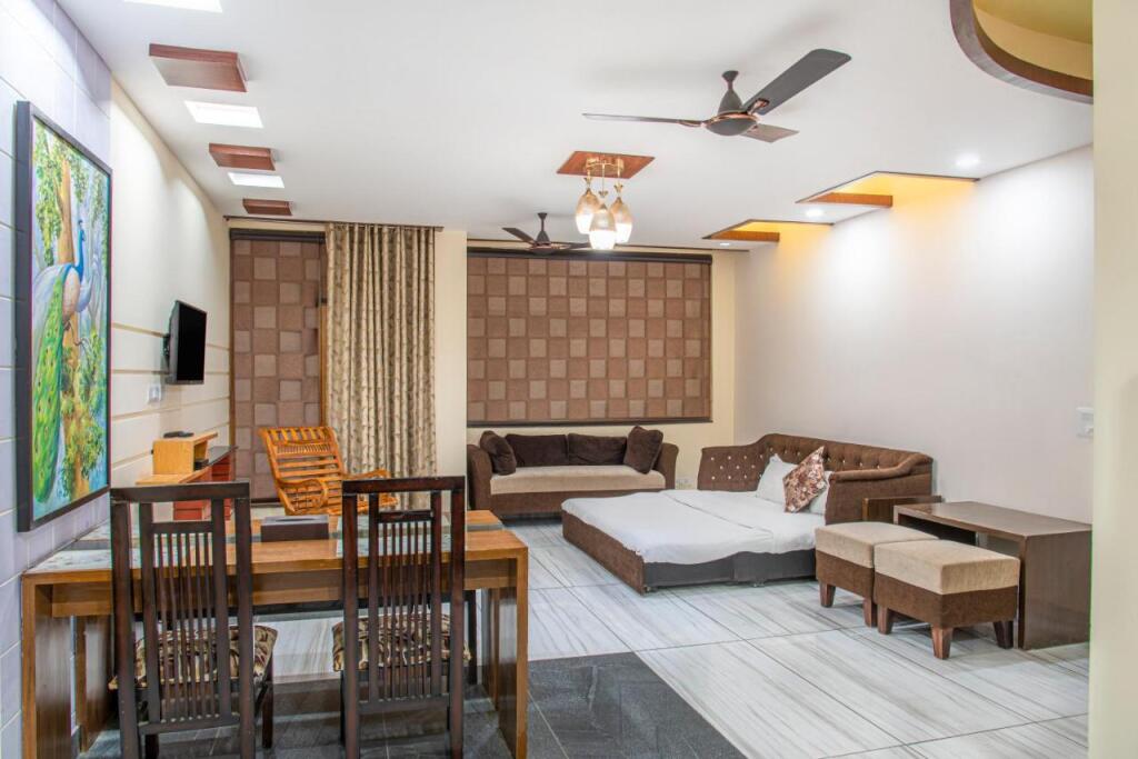 Казаули: Wildleaf Kasauli -Valley Homz