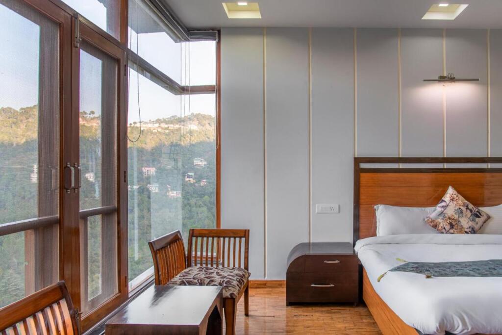 Казаули: Wildleaf Kasauli -Valley Homz