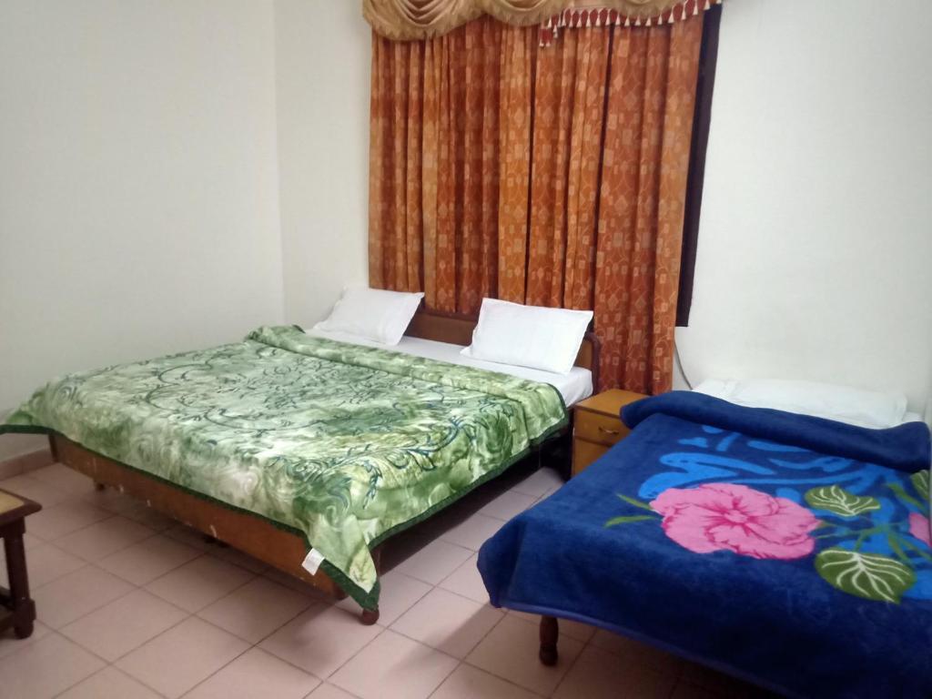 Катра: Indraprasth By Sharika Hotels