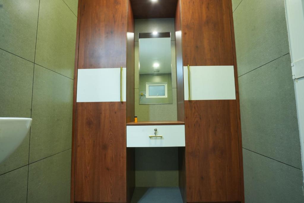 Валпарай: Misty Range Resorts