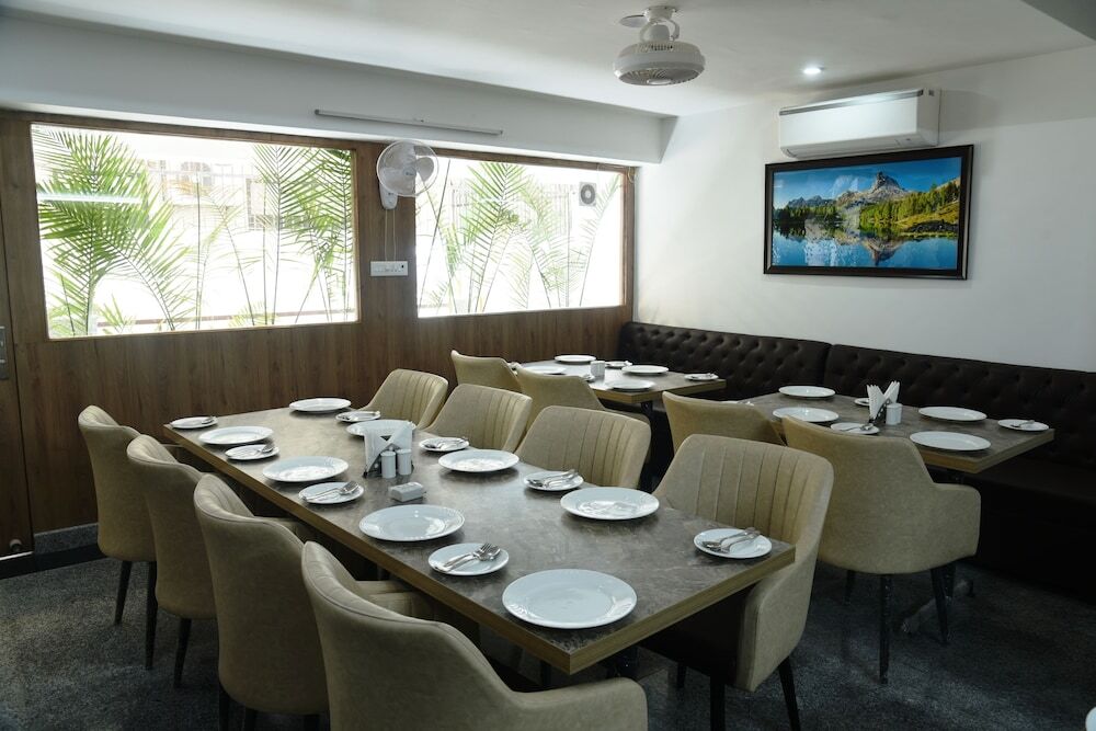 Гуруграм: Pacific Inn Sec. 46